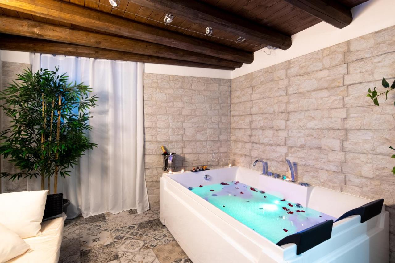 Principe Di Villafranca Suite Palermo Bagian luar foto